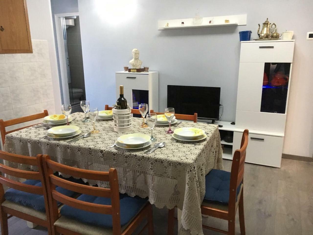 Apartment Kumicic - 3 Bedrooms Ичичи Экстерьер фото